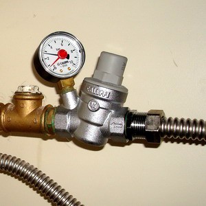 Válvula redutora de pressão