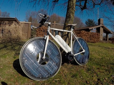 Solar Bike, a bicicleta eléctrica movida a energia solar 06/04/2015
